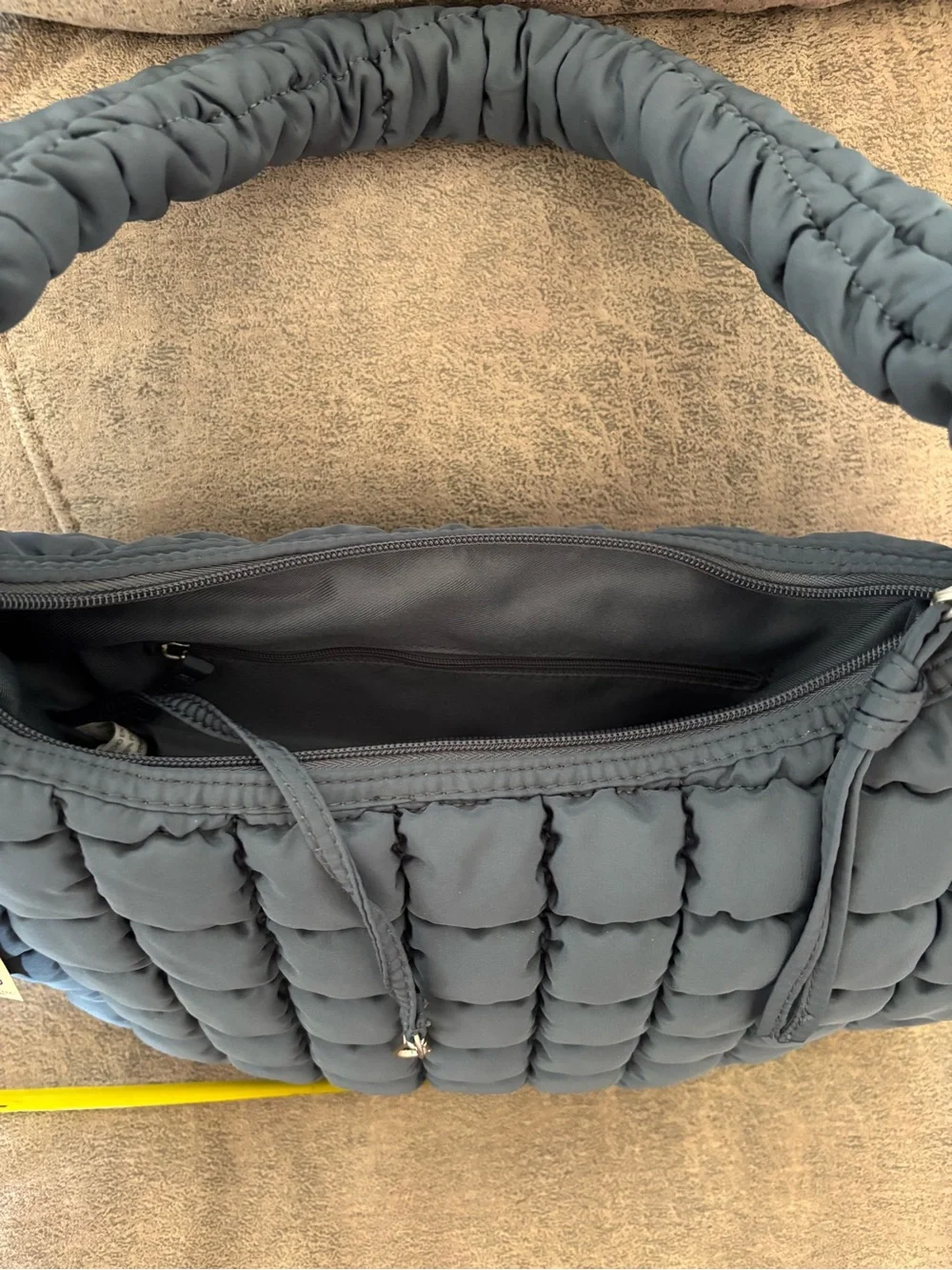 FRYE & Co Quilted Shoulder Hobo Bag in Slate Blue/dark